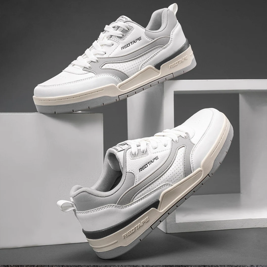 RedTape Casual Shoes